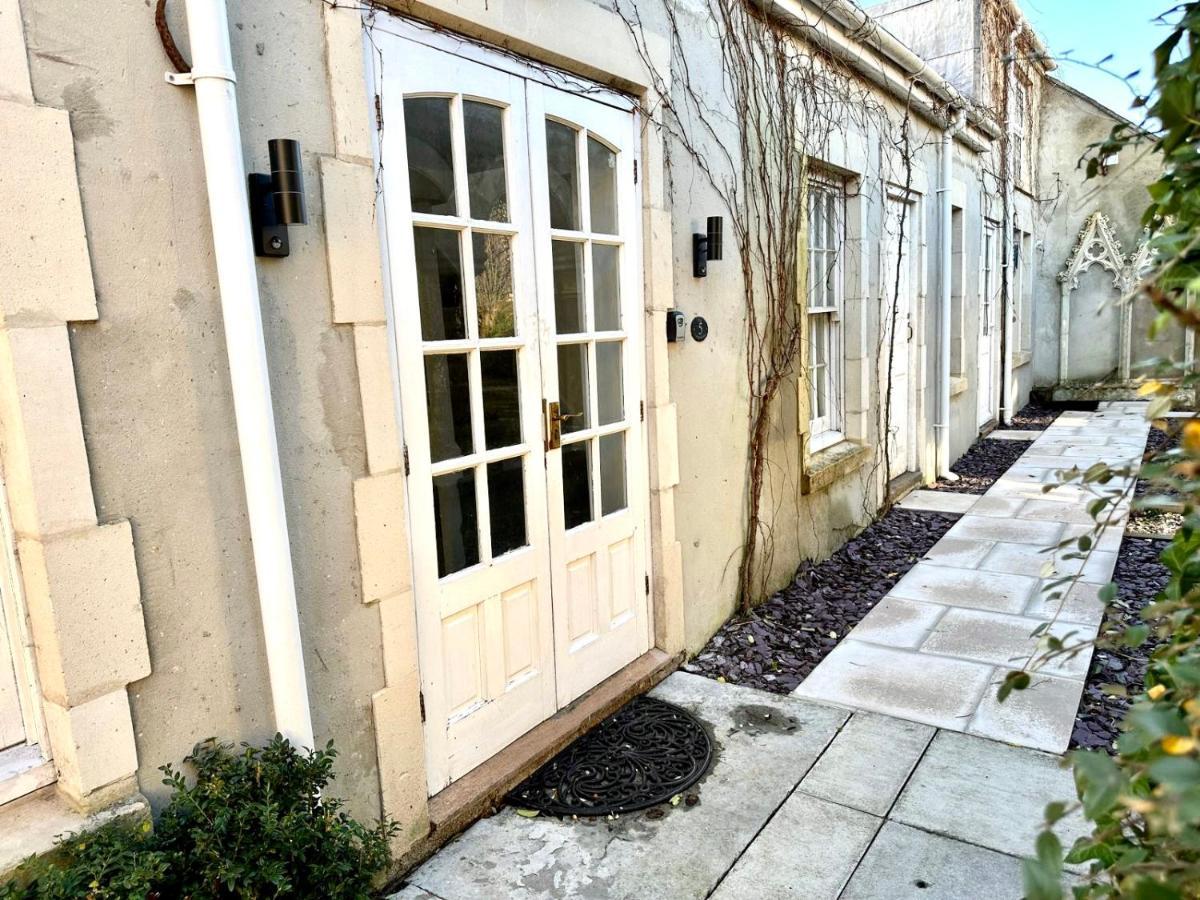 Cosy One Bedroom Apartment Trowbridge Luaran gambar